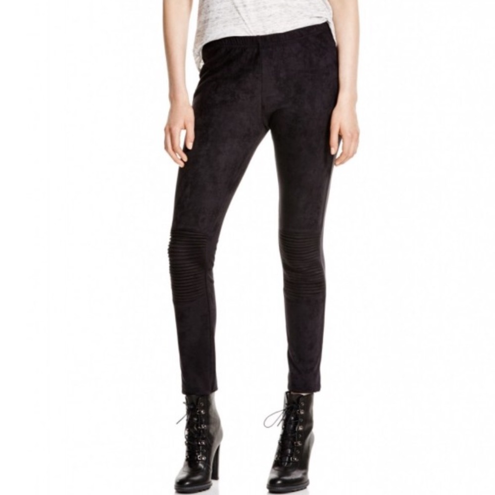 black leggings